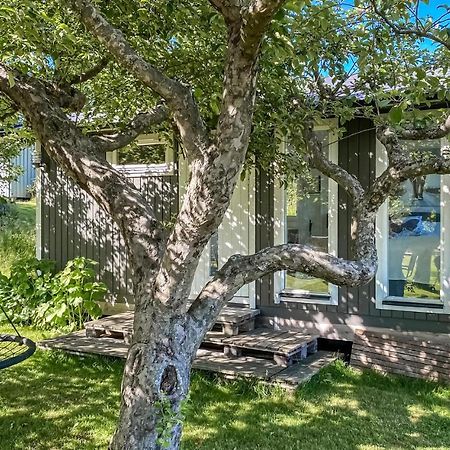 1 Bedroom Nice Home In Varberg Exterior foto