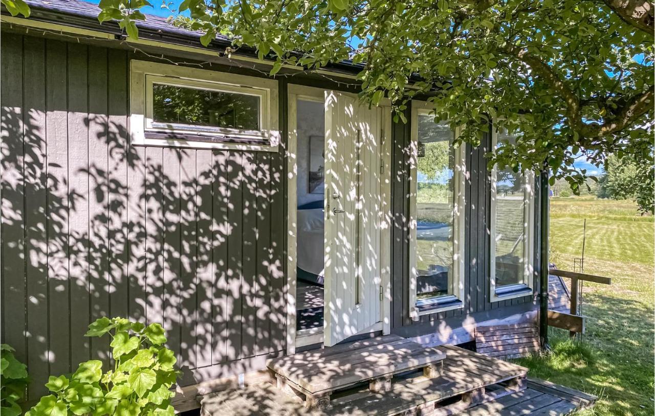 1 Bedroom Nice Home In Varberg Exterior foto